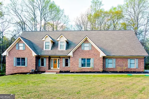 801 Streamside Dr, Mcdonough, GA 30252