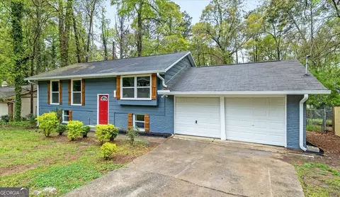 1160 Lake Valley Rd, Macon, GA 31210