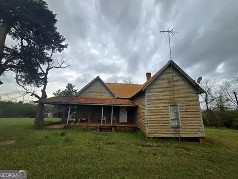 6840 S Indian Trail Rd, Sandersville, GA 31082