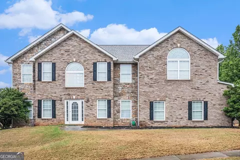 140 Jackson Ave, Braselton, GA 30517