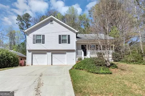 5848 Dunn Rd SW, Mableton, GA 30126