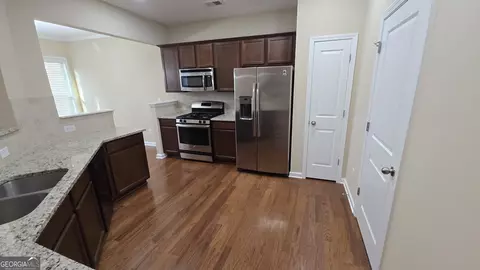 Entry Way - 4440 Cedar Bridge Walk, Suwanee, GA 30024 photo 3 of 13