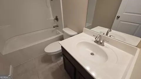 Bath - 4440 Cedar Bridge Walk, Suwanee, GA 30024 photo 6 of 6