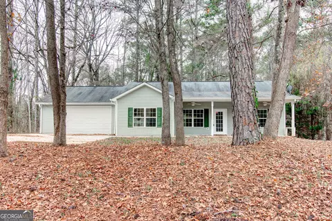 225 Partridge Dr, Monticello, GA 31064