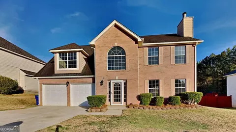 6808 Foxfire Pl, Atlanta, GA 30349
