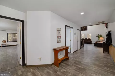 Entry Way - 159 Thomas Dr, Jackson, GA 30233 photo 2 of 5