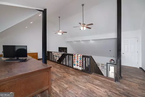 Entry Way - 159 Thomas Dr, Jackson, GA 30233 photo 4 of 5