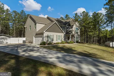 205 Millwood Ct, Lagrange, GA 30241