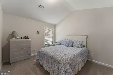 Bedroom - 205 Millwood Ct, Lagrange, GA 30241 photo 3 of 4