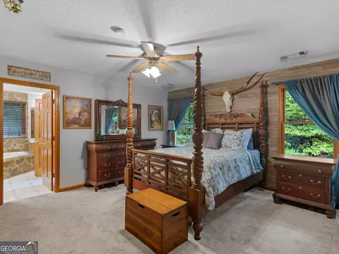 Bedroom - 143 Hamlin Rd, Jackson, GA 30233 photo 1 of 4