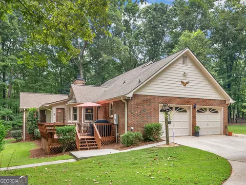 Exterior - 143 Hamlin Rd, Jackson, GA 30233 photo 4 of 14