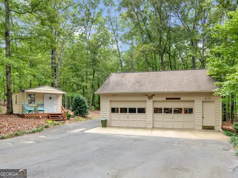 Exterior - 143 Hamlin Rd, Jackson, GA 30233 photo 3 of 14