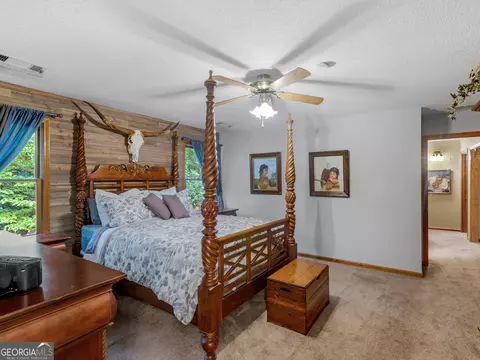 Bedroom - 143 Hamlin Rd, Jackson, GA 30233 photo 2 of 4