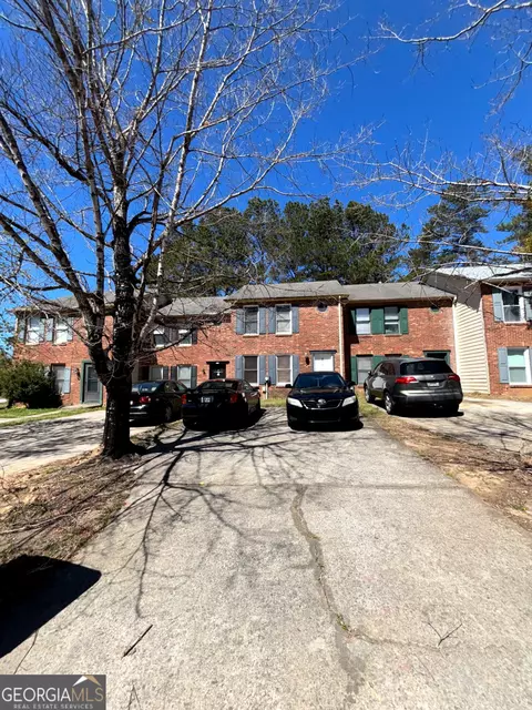 8023 Creekstone Way, Riverdale, GA 30274