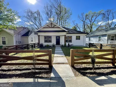 438 Holly St NW, Atlanta, GA 30318