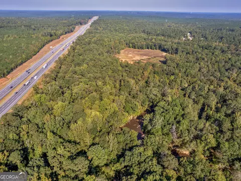 574 Higgins Mill Rd, Forsyth, GA 31029