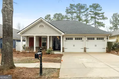 126 Cottage Club Dr, Locust Grove, GA 30248