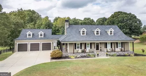 1150 Youth Jersey Rd, Loganville, GA 30052