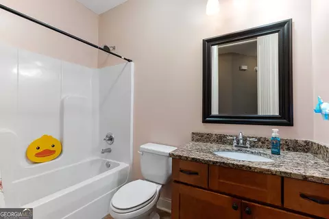 Bath - 112 Bedford Ct, Perry, GA 31069 photo 8 of 8
