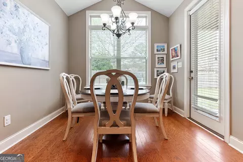 Dining - 112 Bedford Ct, Perry, GA 31069 photo 2 of 3