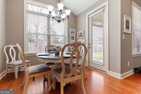 Dining - 112 Bedford Ct, Perry, GA 31069 photo 3 of 3