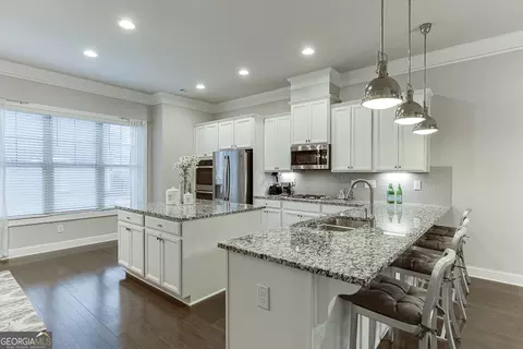 Kitchen - 2022 Raven Way, Chamblee, GA 30341 photo 4 of 5