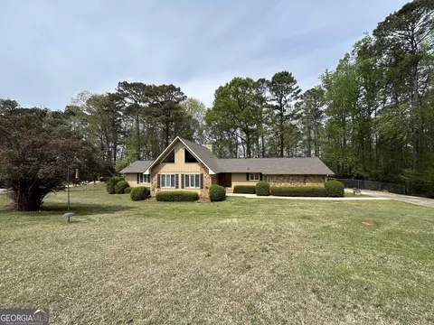 108 Thomas Dr, Lagrange, GA 30240 photo 2