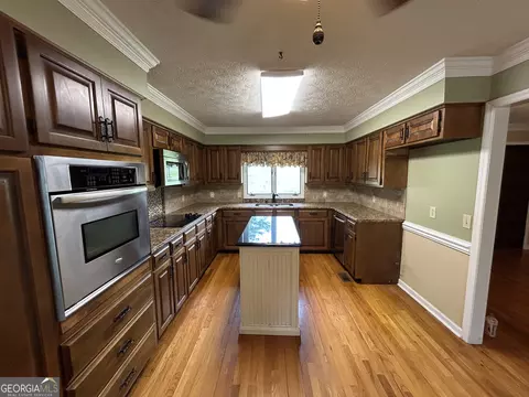 108 Thomas Dr, Lagrange, GA 30240 photo 7