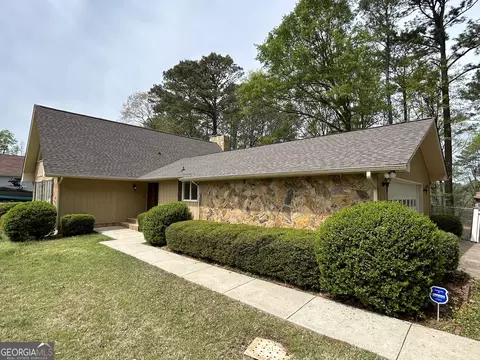 108 Thomas Dr, Lagrange, GA 30240 photo 4