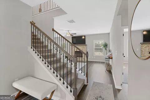 Entry Way - 1455 Steele Rd, Griffin, GA 30223 photo 3 of 7