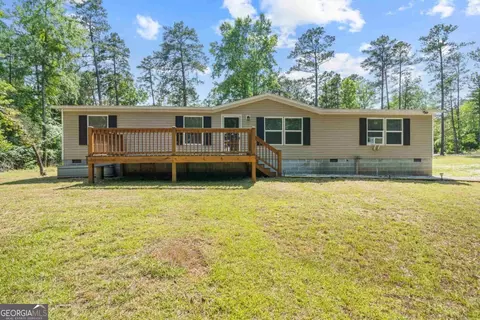 138 Forest Hill Dr, Eatonton, GA 31024
