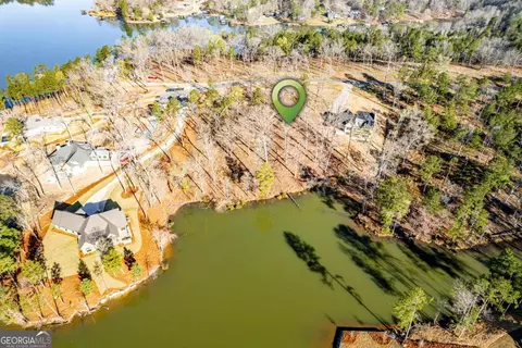215 Falls Ln, Milledgeville, GA 31061
