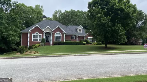 9039 River Bend Ct, Villa Rica, GA 30180