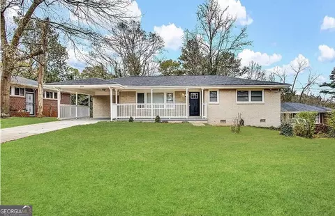 3065 Glendale Ct, Decatur, GA 30032