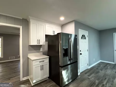 Kitchen - 1351 John Robert Dr, Morrow, GA 30260 photo 2 of 5