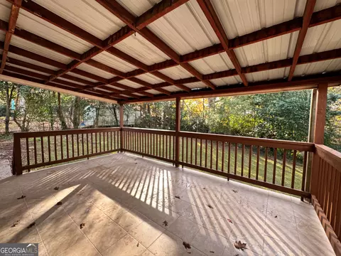Exterior - 1351 John Robert Dr, Morrow, GA 30260 photo 3 of 4