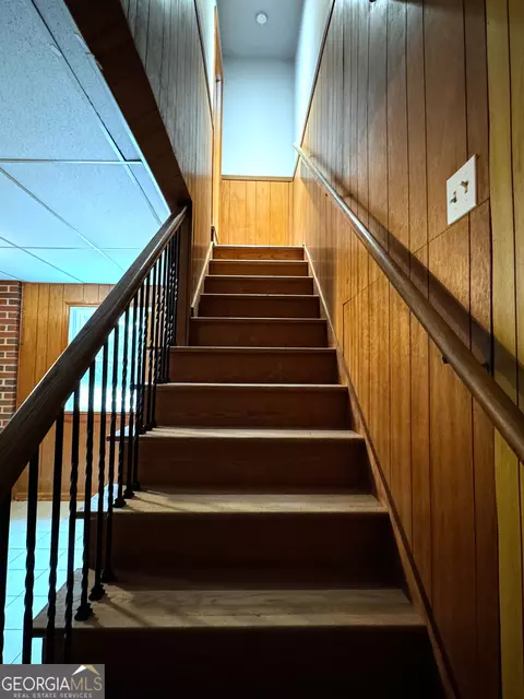 Entry Way - 1351 John Robert Dr, Morrow, GA 30260 photo 3 of 3
