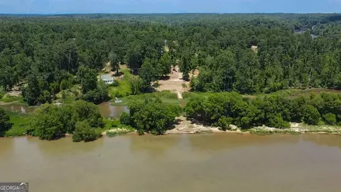 480 Parker Rd, Covington, GA 30014