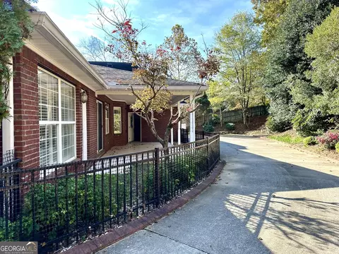 Exterior - 23 Saddlebrook Dr SE, Rome, GA 30161 photo 4 of 9