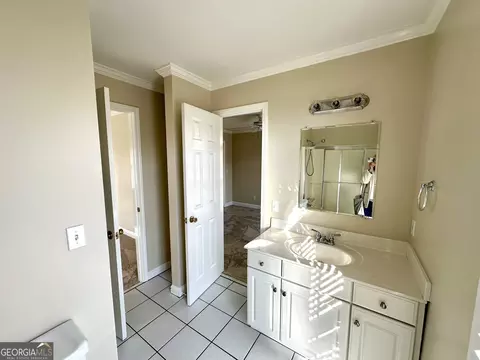 Bath - 23 Saddlebrook Dr SE, Rome, GA 30161 photo 3 of 7