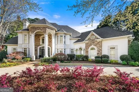1090 Bay Pointe Xing, Alpharetta, GA 30005