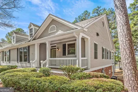 1251 Marina Cove Ln, Greensboro, GA 30642