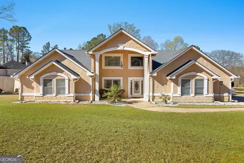 90 Hazelridge Ln, Sharpsburg, GA 30277