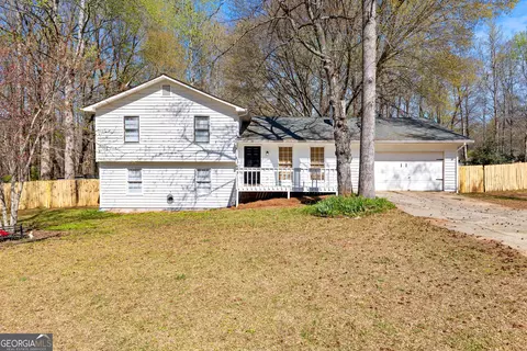 355 Nectarine Dr, Newnan, GA 30265