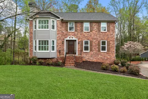 2051 Candlewood Ct NE, Marietta, GA 30066