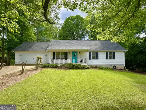 6041 Cobb St, Lula, GA 30554