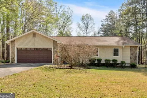 4670 Sundridge Trl, Fairburn, GA 30213