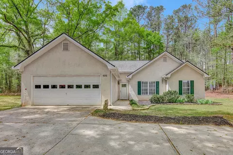 486 Happy Valley Cir, Newnan, GA 30263