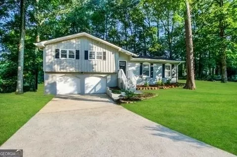 120 Gran De Ct, Atlanta, GA 30349
