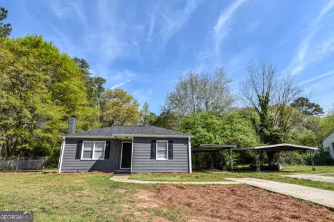 221 Vineyard Rd, Griffin, GA 30223